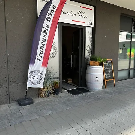 Park Z Darmowym Parkingiem * ワルシャワ