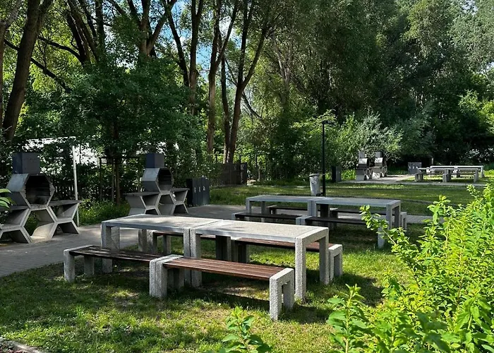 Park Z Darmowym Parkingiem Warsaw