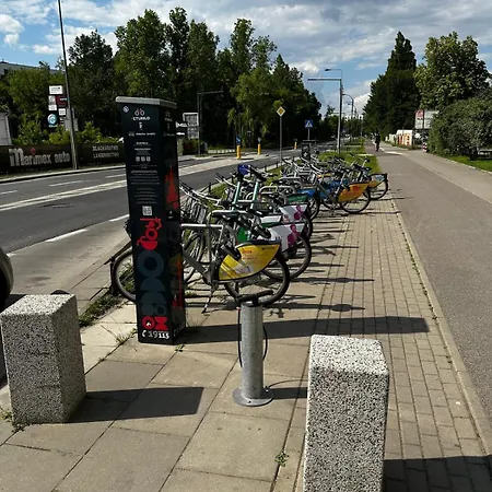 Park Z Darmowym Parkingiem דירה *